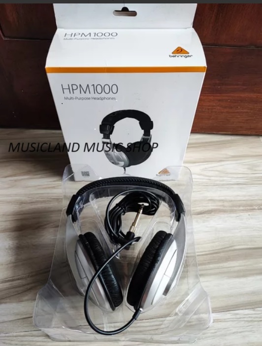 Behringer HPM1000